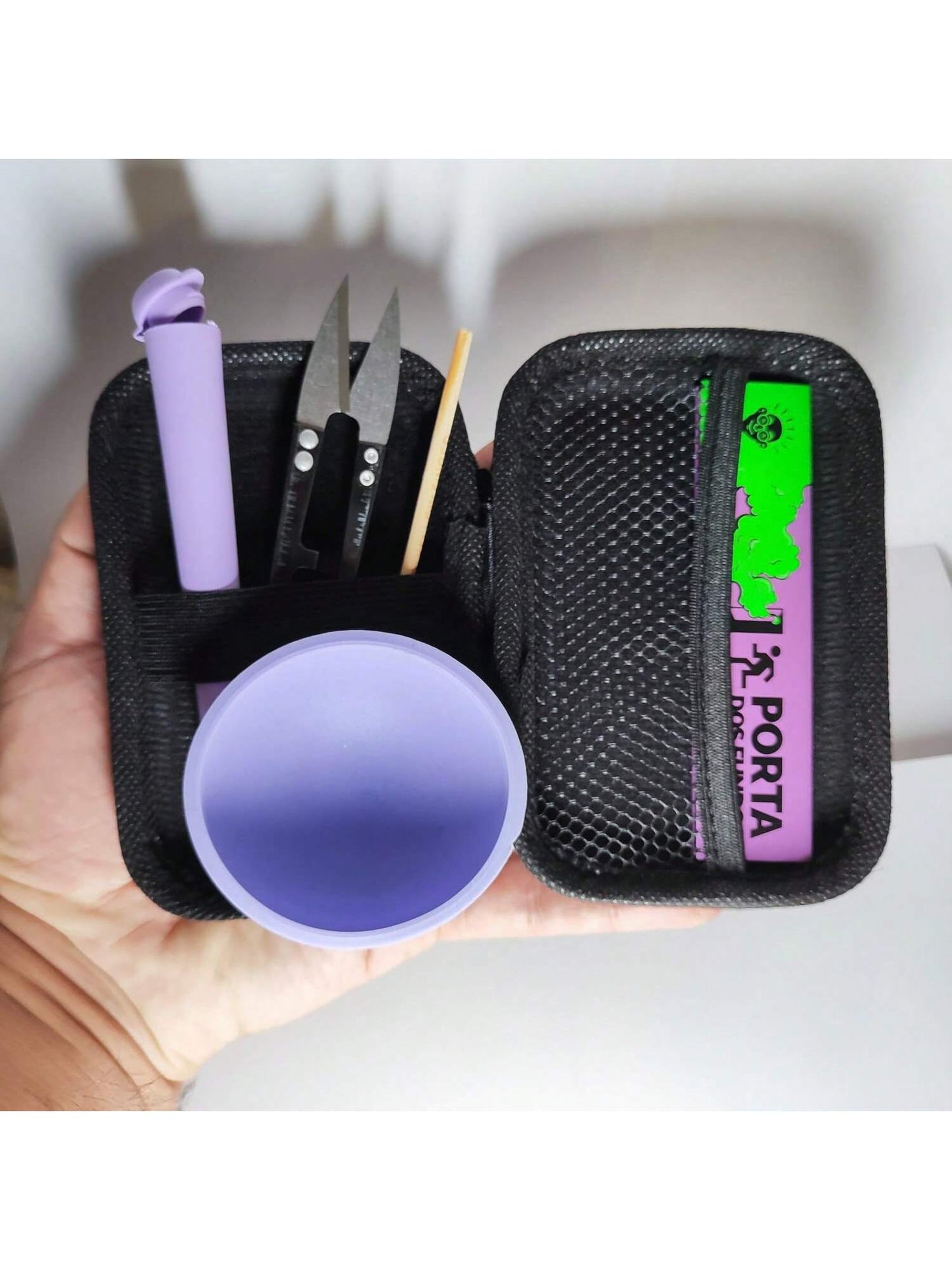 Kit Pilão com Estojo e Itens Tabacaria 6 itens essenciais Completo Tesoura Cuia Seda Mocó