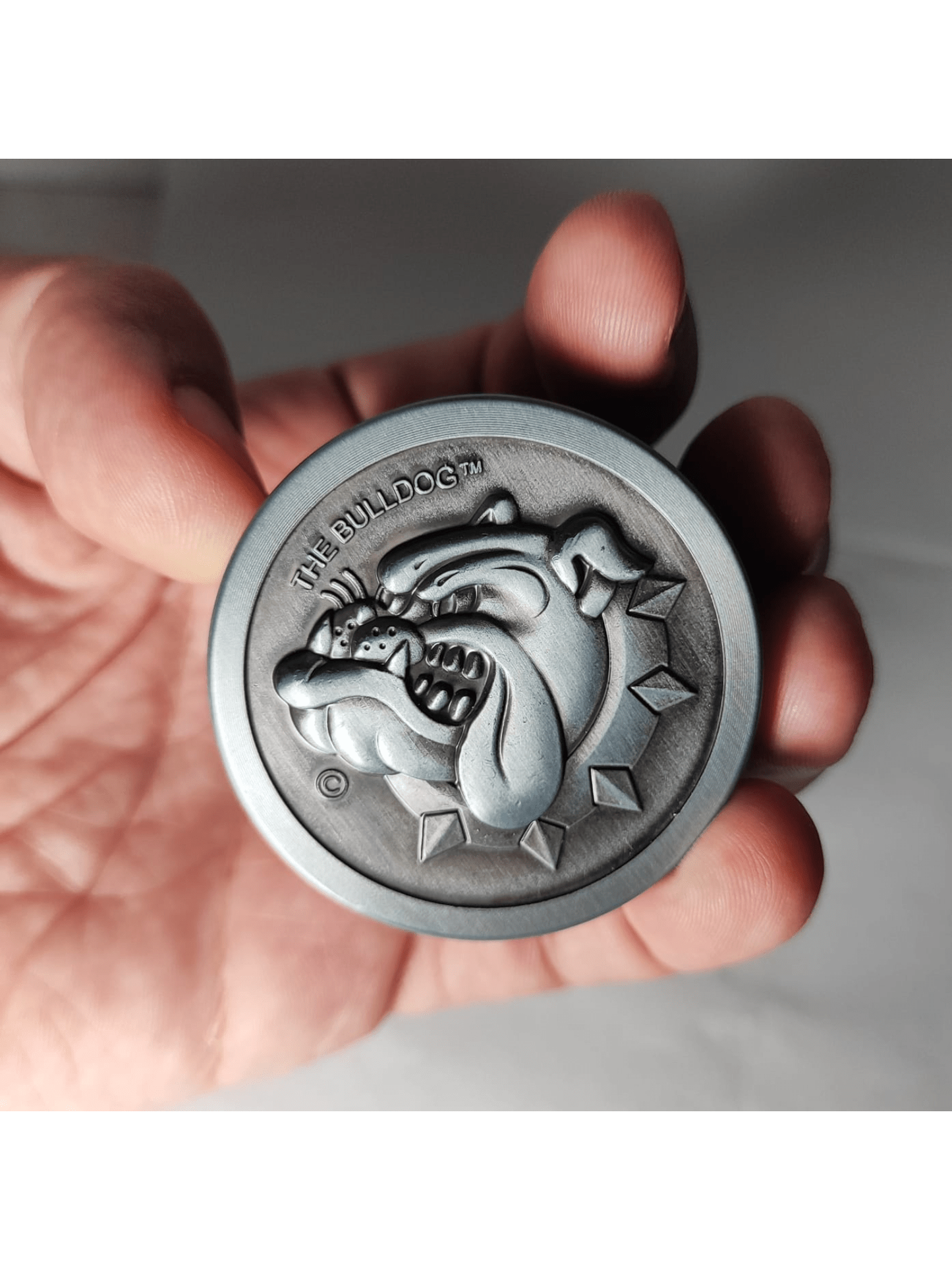 Dixavador The Bulldog Original Feito de Metal Importado