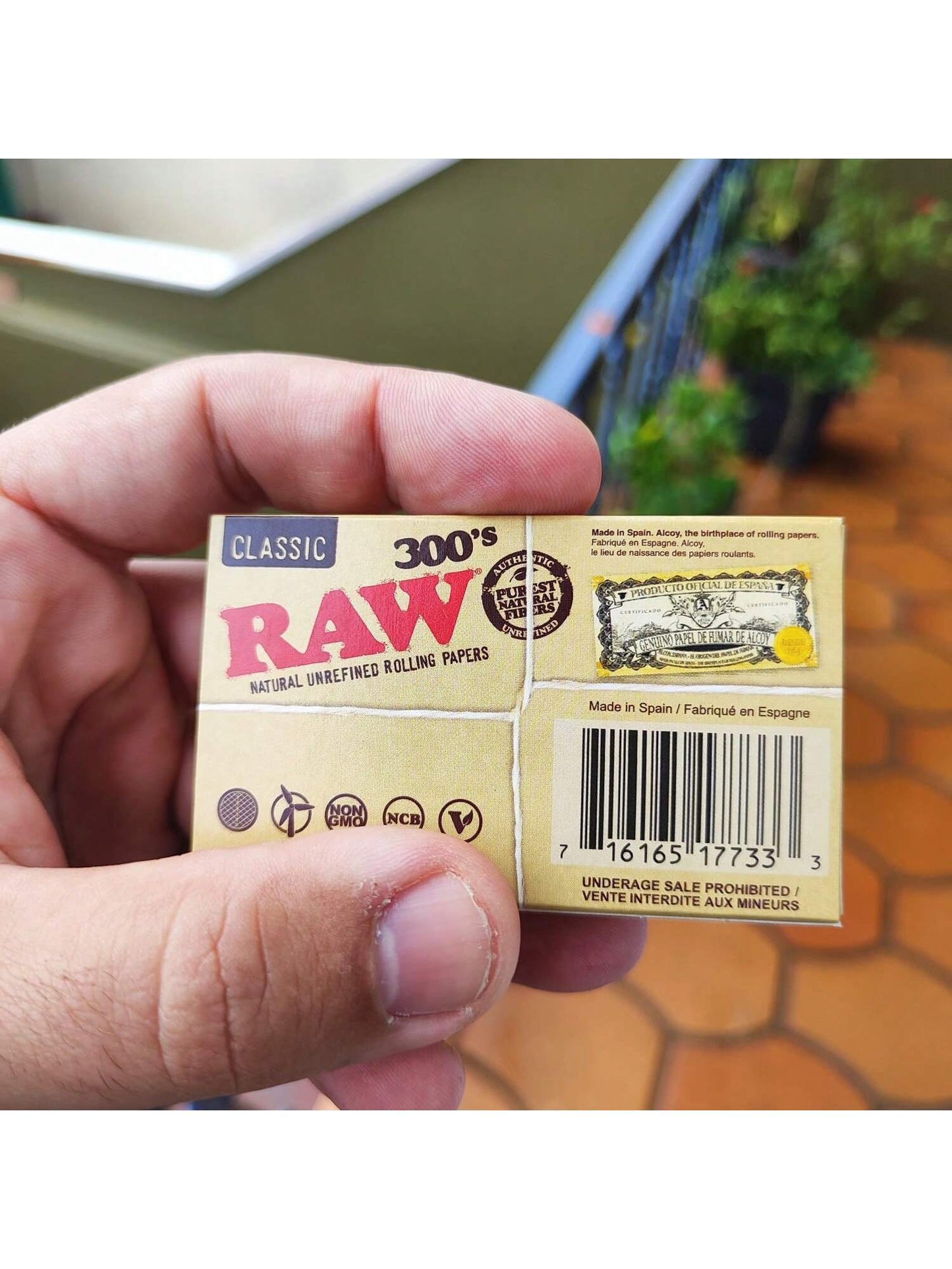 Papel Para Cigarros Raw 300 Folhas
