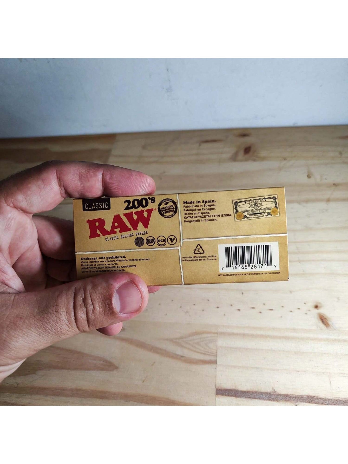 Papel Para Cigarros Raw 300 Folhas